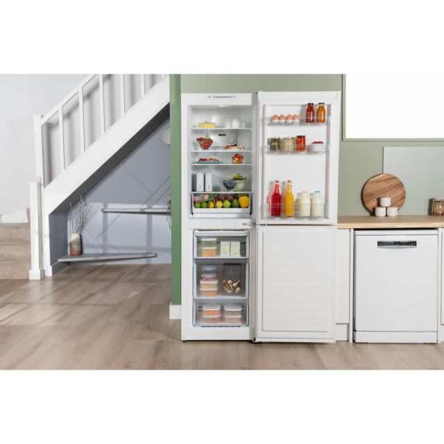Bosch KGN34NWEAG No Frost Fridge Freezer - H186 X W60 - 192L/ 105 L (NET)