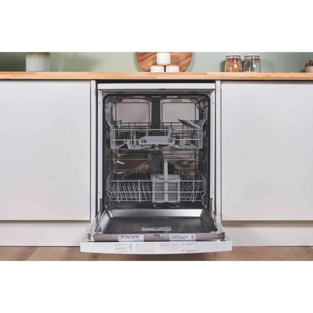 Bosch SMS26AW08G White 60Cm Dishwasher With 12 Place Settings