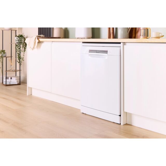 Bosch SMS4EMW06G White Full Size Dishwasher With 14 Places And Wifi Enabled