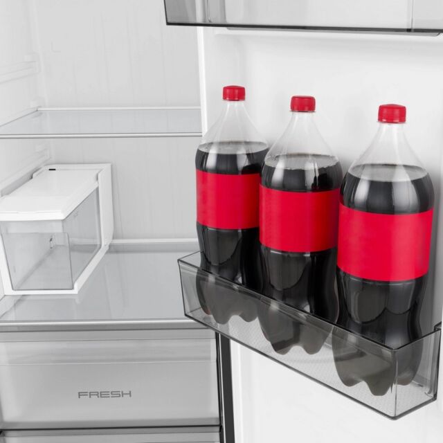 Hisense RS5P528STBE Black 91Cm Wide Pure Flat Total No Frost Fridge Freezer With Non Plumbed Water A