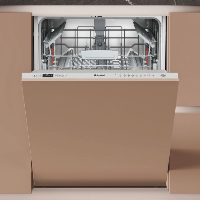 Hotpoint H2IC14BN7A0UK Full Size Built In Fully Integrated Dishwasher With 14 Place Settings