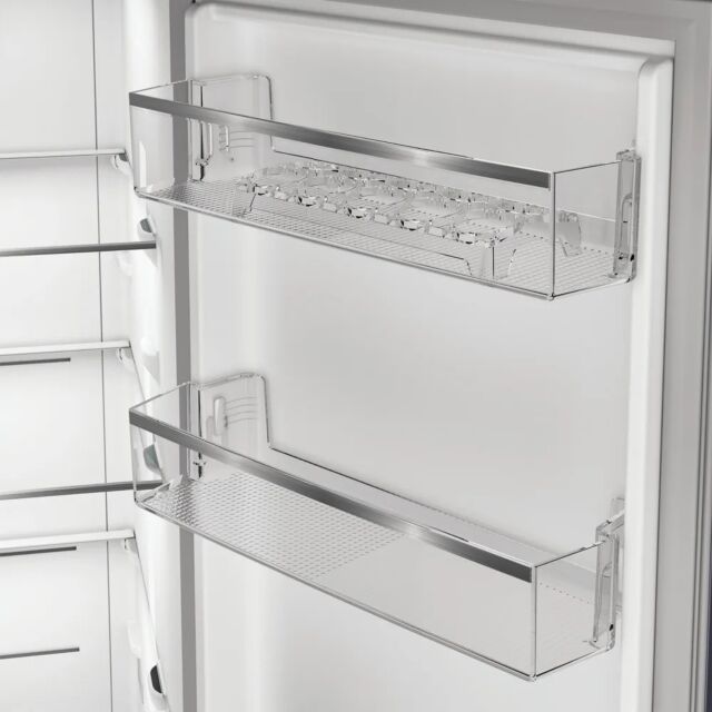 Hotpoint HPG26592XP4UK Silver No Frost American Style Fridge Freezer