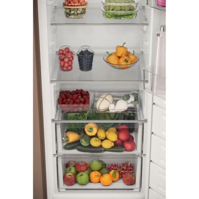 Hotpoint HTSD18A011A1 Built In Larder Fridge With Sliding Hinge 54Cm Wide