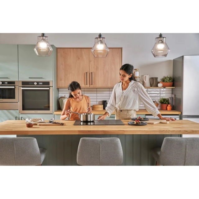 Hotpoint TQ1460SNE 59Cm Induction Hob