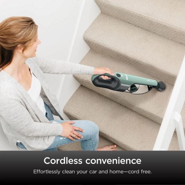 Shark CH901UK Green Ultra Cyclone Pro Cordless Handheld Vacuum Cleaner With 10 Minute Run Time