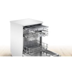 Bosch SMS2HVW66G Full Size Dishwasher With 13 Place Settings